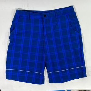 Men’s five pocket Lululemon plaid casual shorts